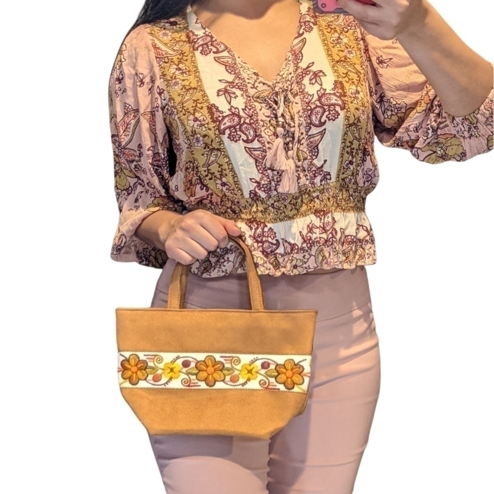 🌲🌲🌲flash sale✨Peruvian handmade Embroidered handbag.